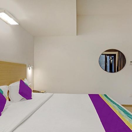 Hotel Itsy By Treebo - Vashistha Hajdarabad Zewnętrze zdjęcie