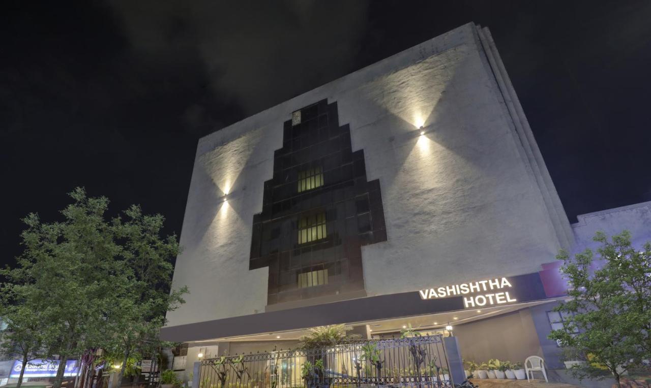 Hotel Itsy By Treebo - Vashistha Hajdarabad Zewnętrze zdjęcie