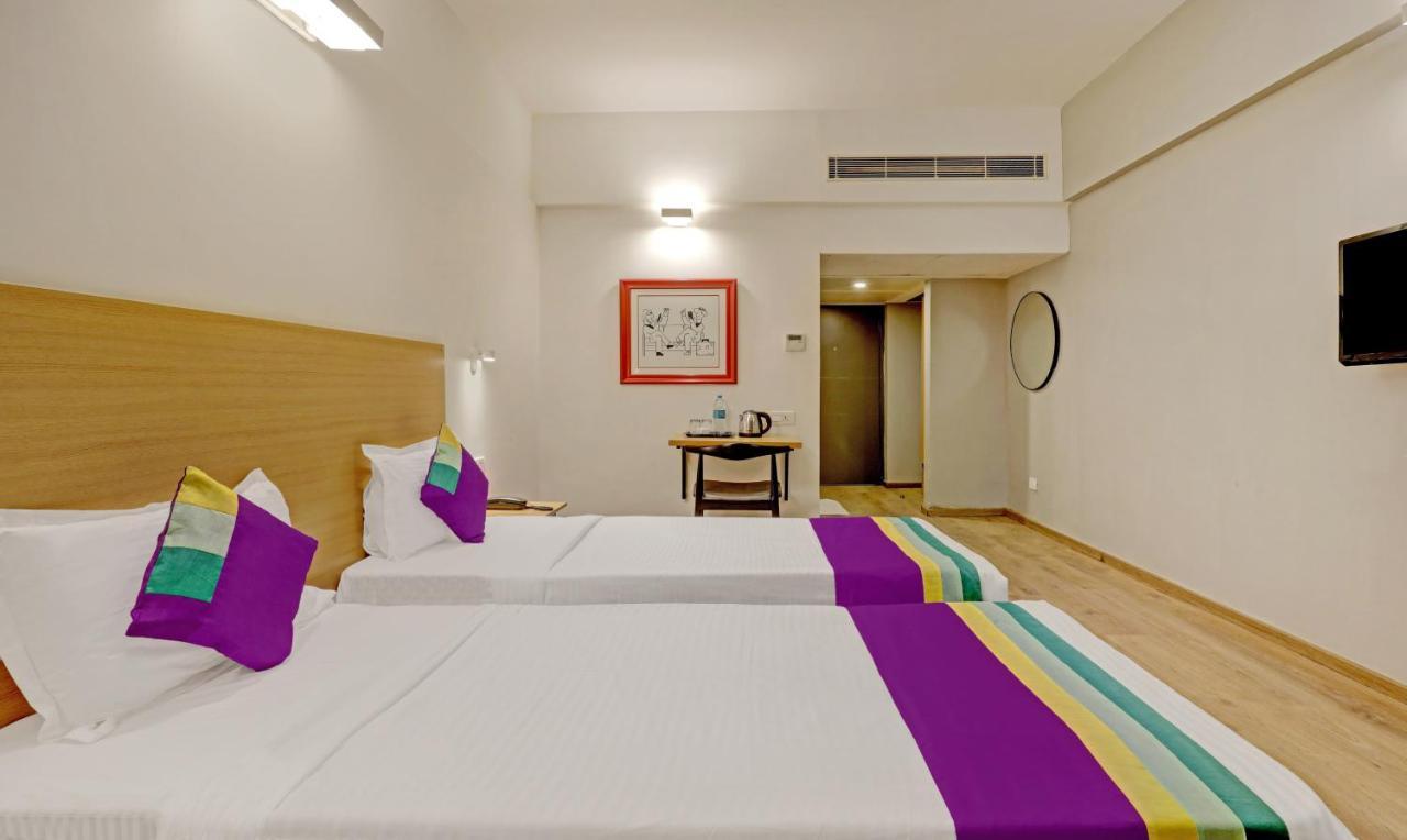 Hotel Itsy By Treebo - Vashistha Hajdarabad Zewnętrze zdjęcie
