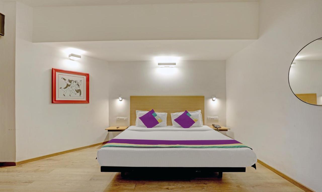 Hotel Itsy By Treebo - Vashistha Hajdarabad Zewnętrze zdjęcie