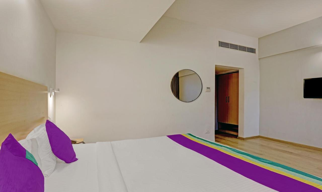 Hotel Itsy By Treebo - Vashistha Hajdarabad Zewnętrze zdjęcie